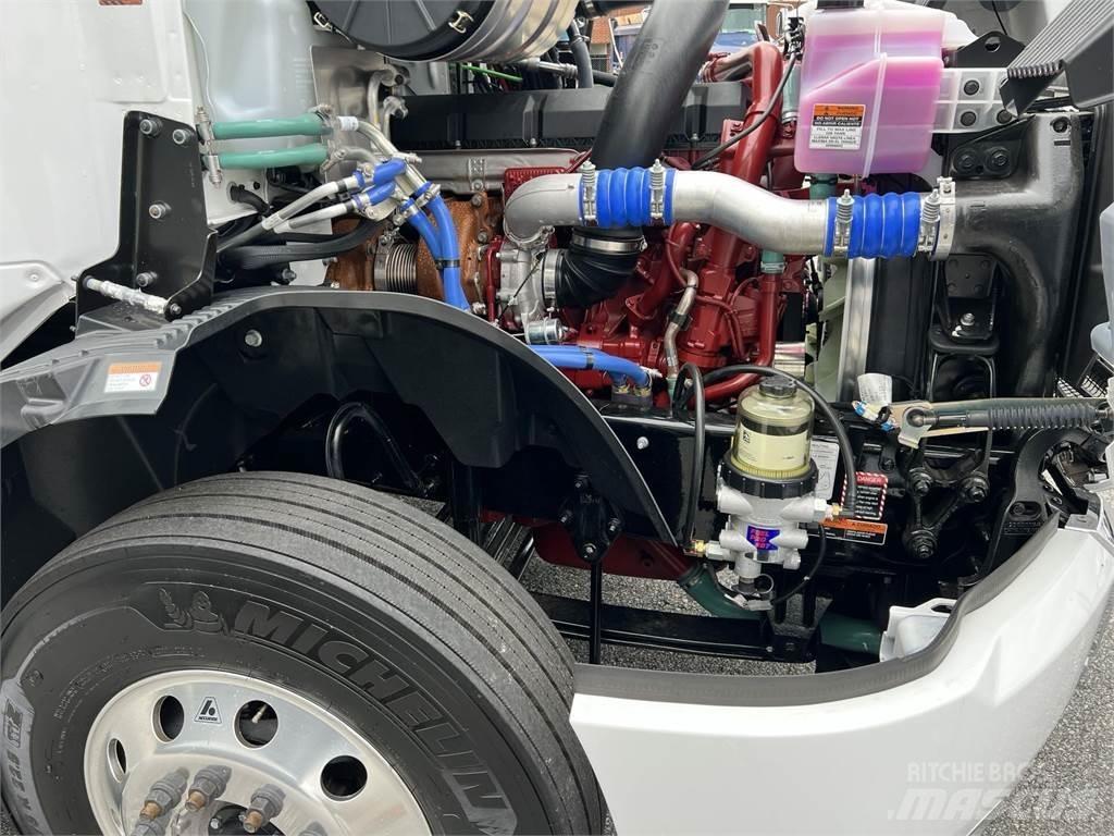 Mack AN64T Motrici e Trattori Stradali