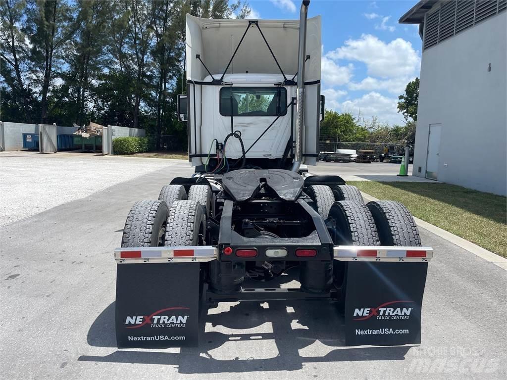 Mack AN64T Motrici e Trattori Stradali