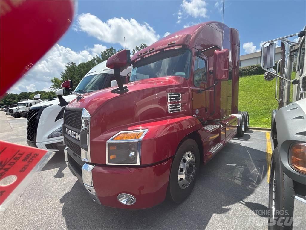 Mack AN64T Motrici e Trattori Stradali