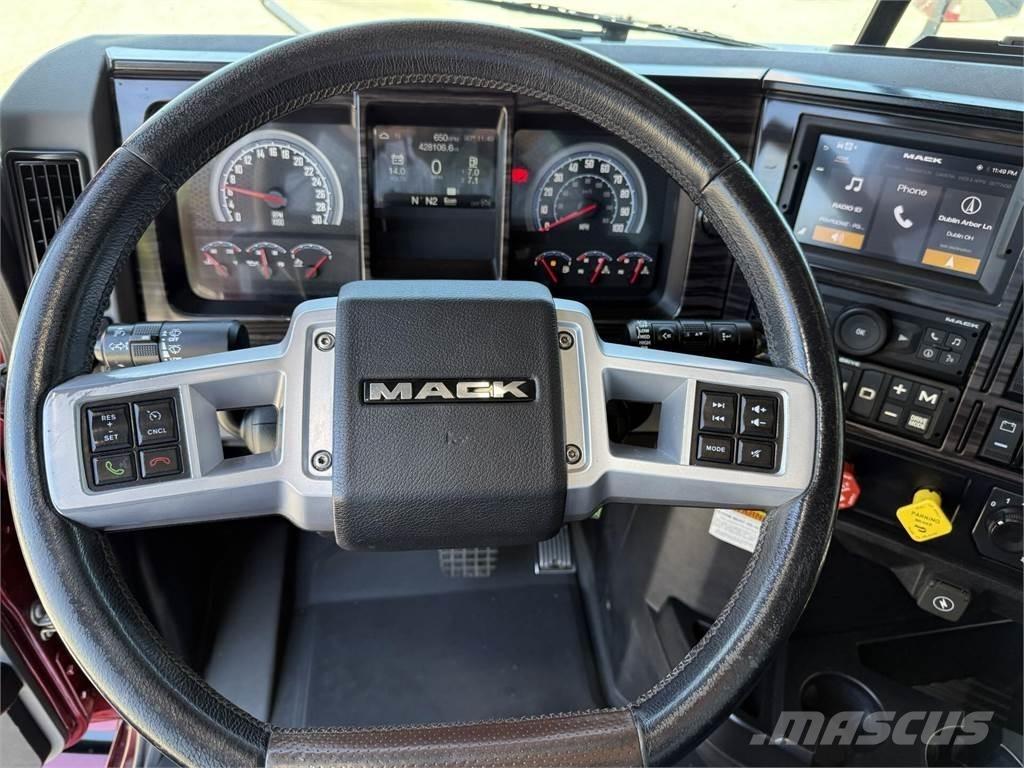 Mack AN64T Motrici e Trattori Stradali