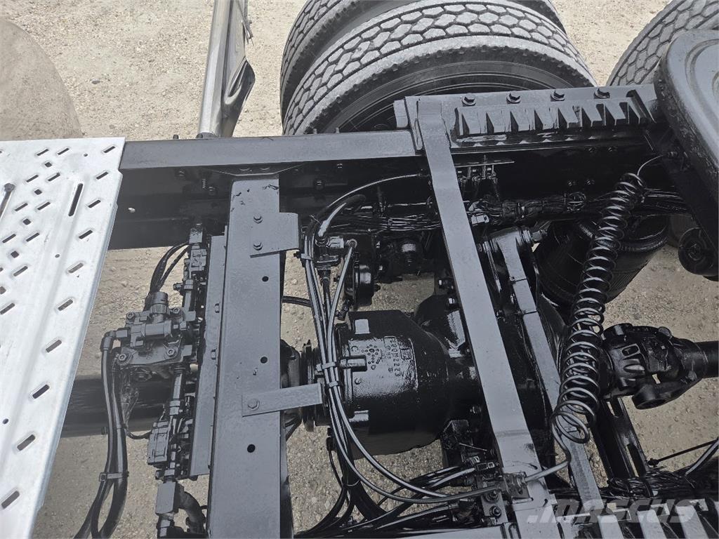 Mack AN64T Motrici e Trattori Stradali