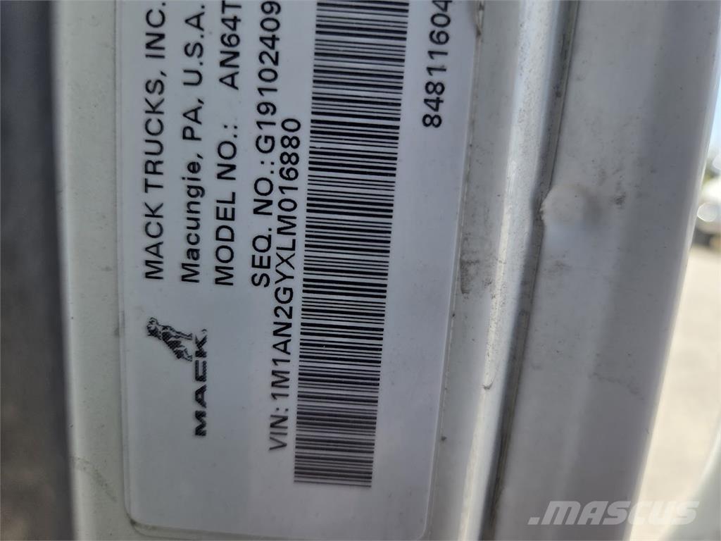 Mack AN64T Motrici e Trattori Stradali