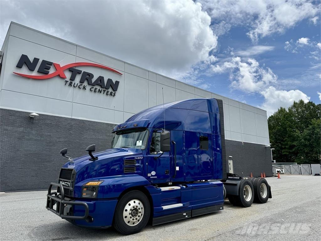 Mack AN64T Motrici e Trattori Stradali