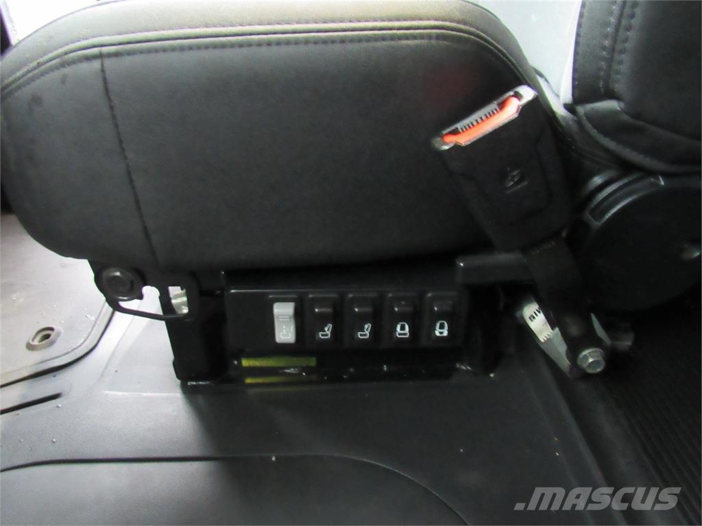 Mack AN64T Motrici e Trattori Stradali