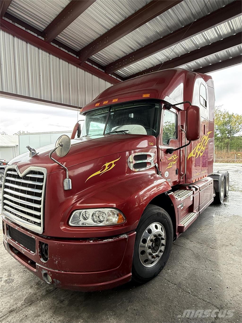 Mack CXU613 Motrici e Trattori Stradali