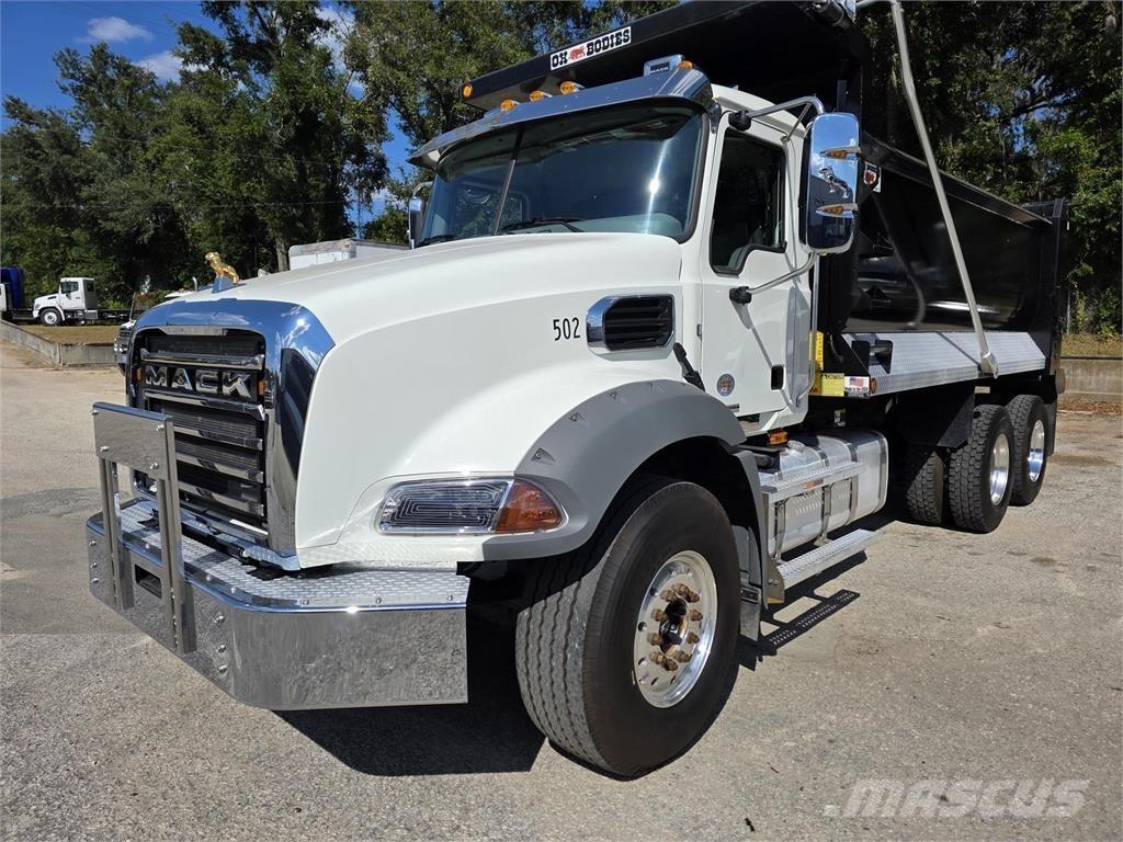 Mack GR64B Camion ribaltabili