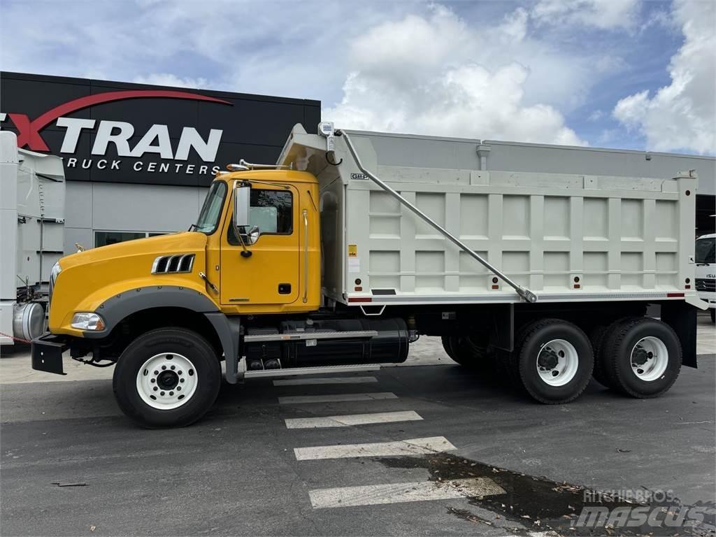 Mack GR64BRX Camion ribaltabili