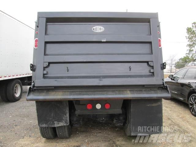 Mack GR64F Camion ribaltabili