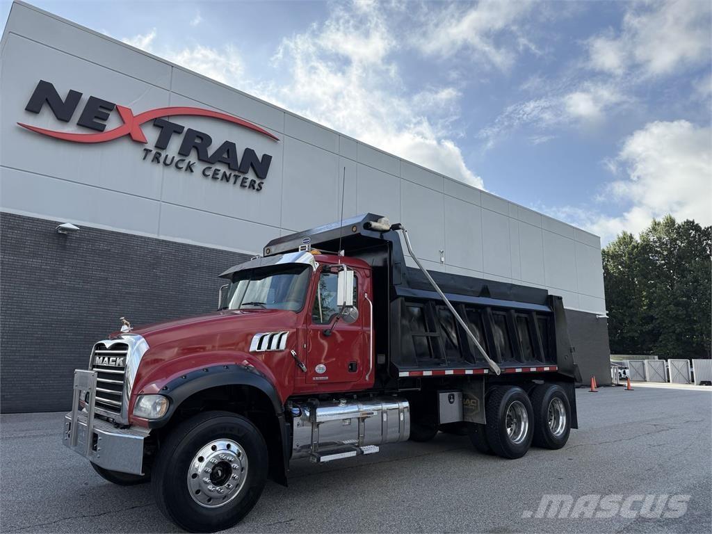 Mack GR64F Camion ribaltabili