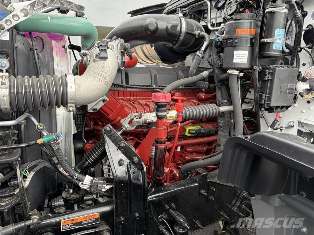 Mack GR64FT Motrici e Trattori Stradali