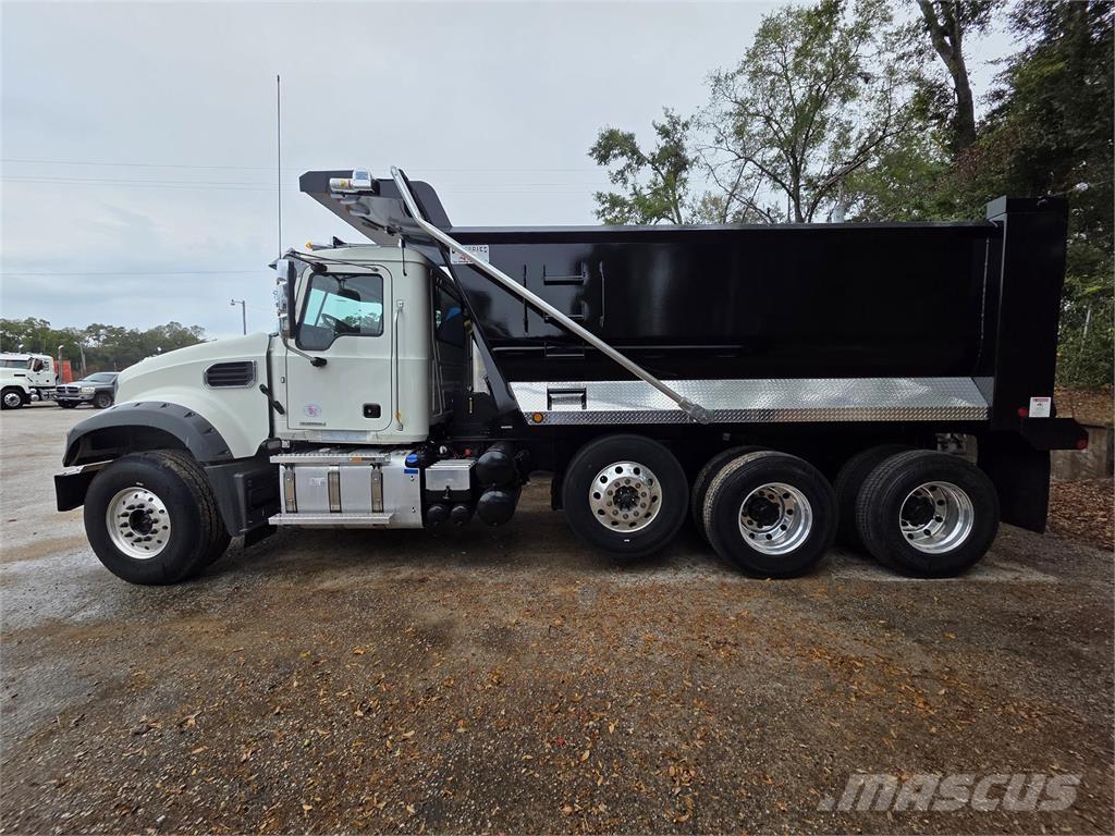 Mack GR84F Camion ribaltabili