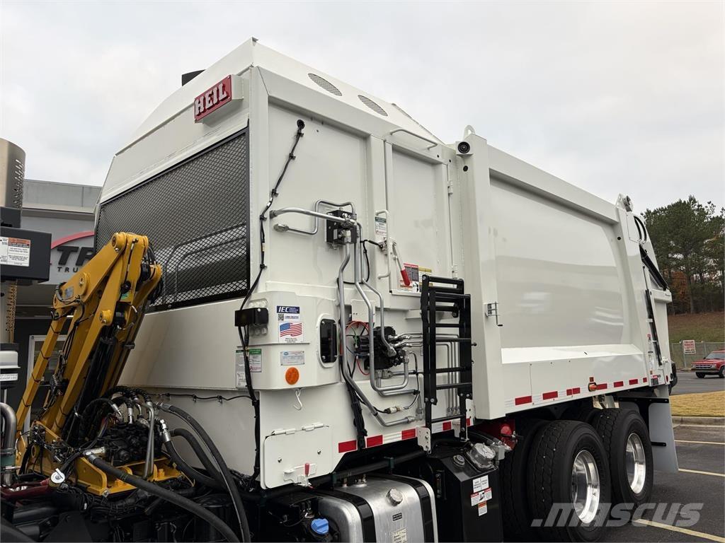 Mack LR64R Camion altro