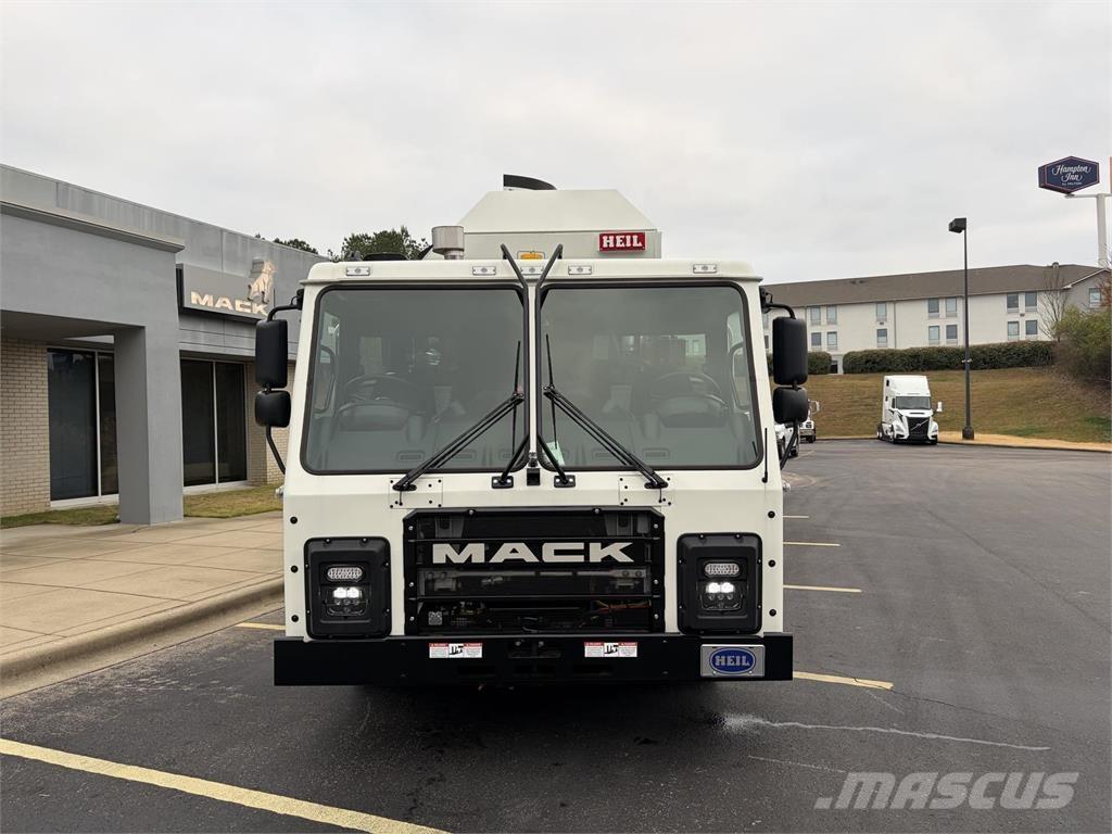 Mack LR64R Camion altro