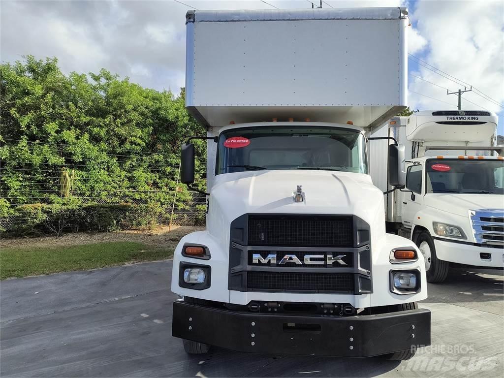 Mack MD6 Camion cassonati