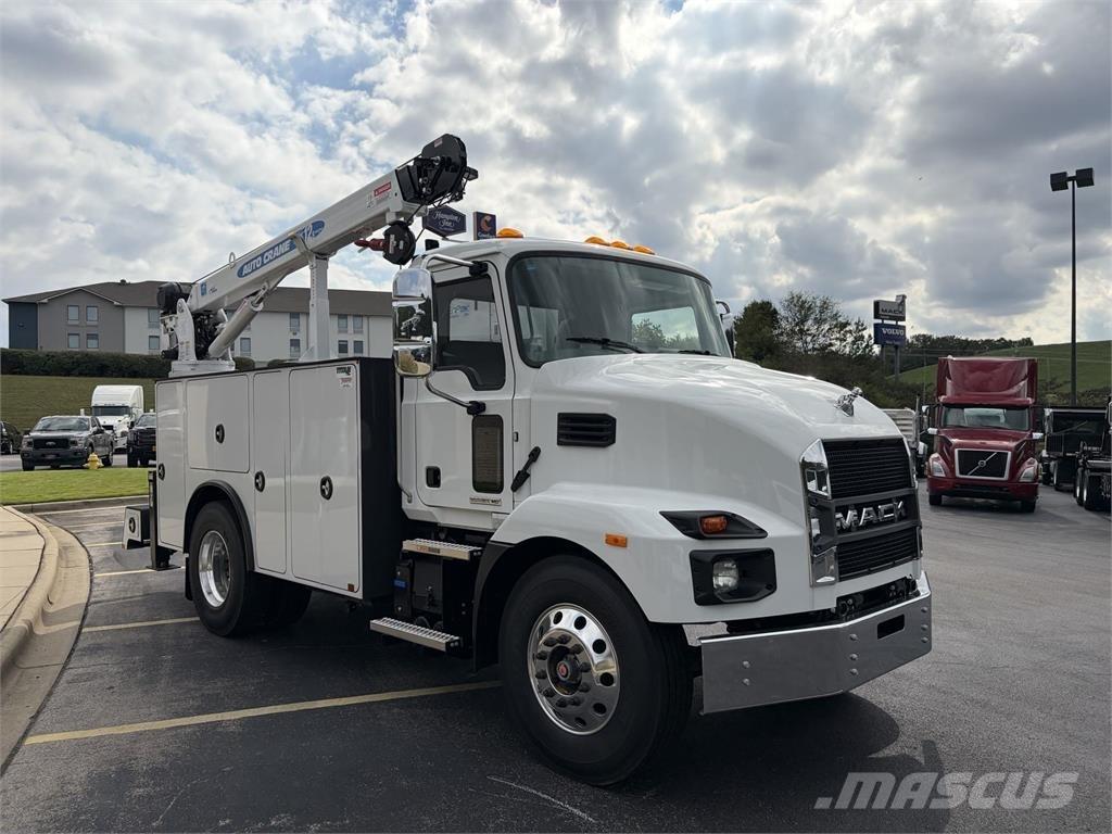 Mack MD6 42R Camion altro