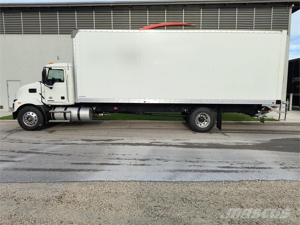 Mack MD6 42R Camion cassonati