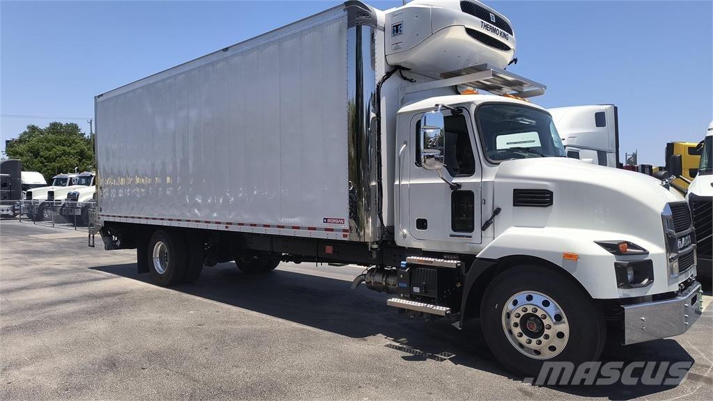 Mack MD6 42R Camion cassonati