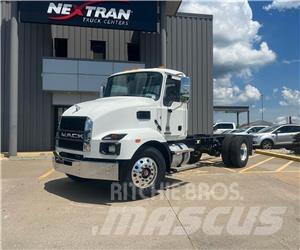 Mack MD642 Autocabinati