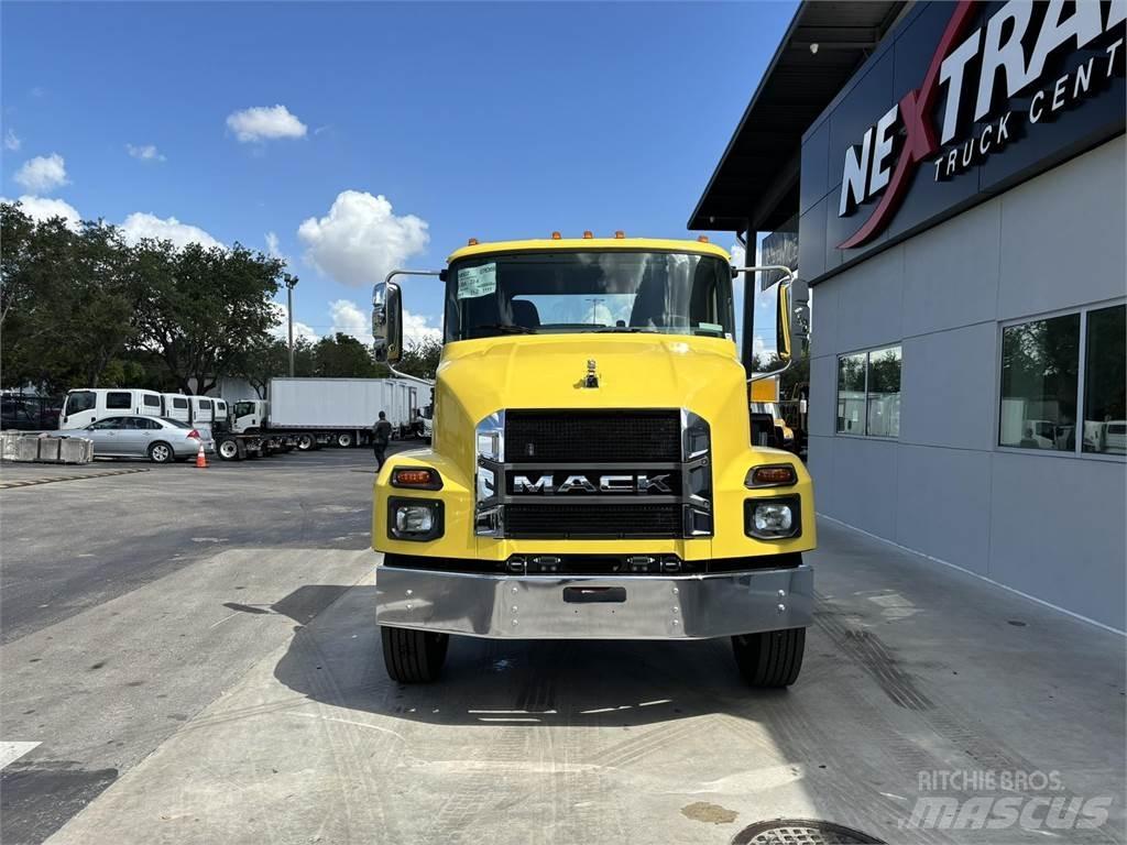 Mack MD7 42R Forestale - Altro