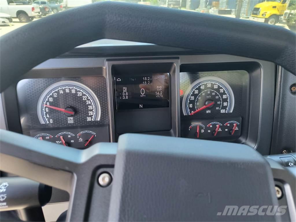 Mack MD7 42R Camion ribaltabili