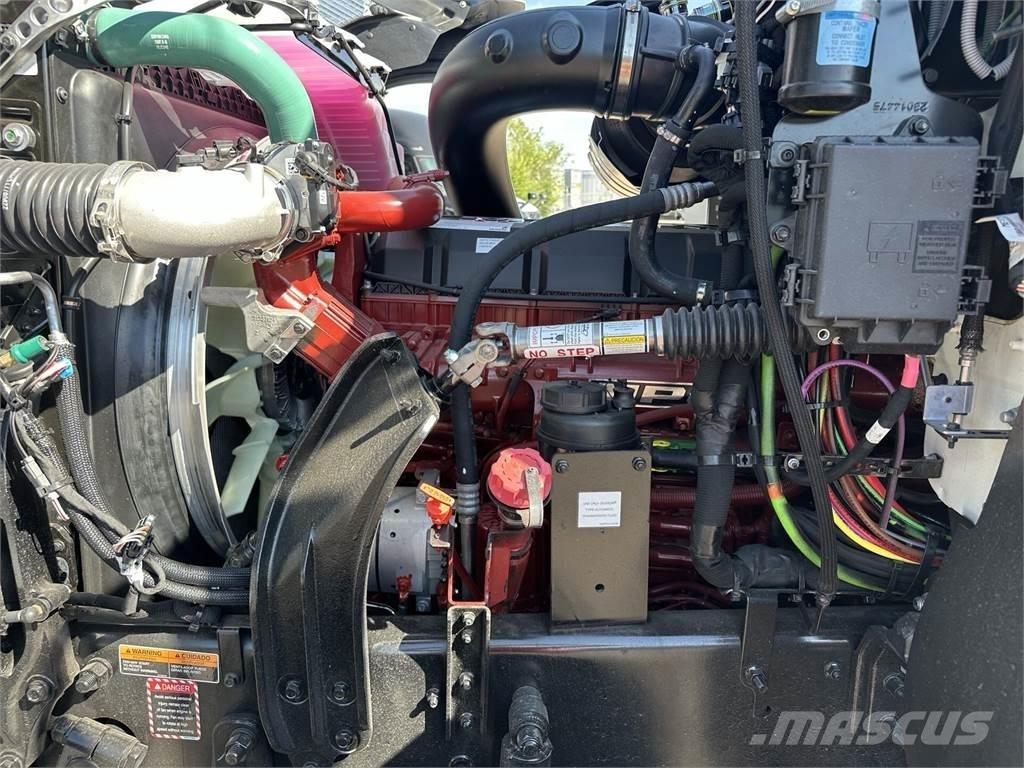 Mack PI64T Motrici e Trattori Stradali