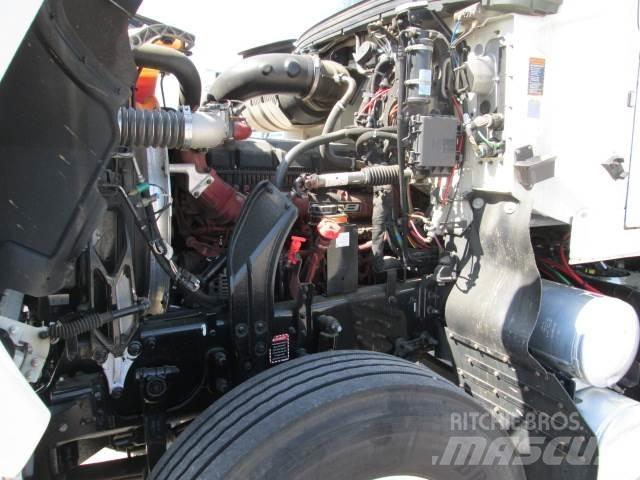 Mack PI64T Motrici e Trattori Stradali