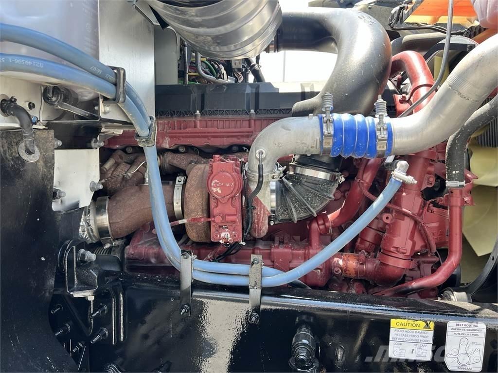 Mack PI64T Motrici e Trattori Stradali