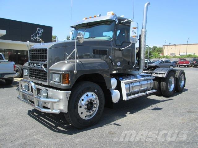 Mack PI64T Motrici e Trattori Stradali