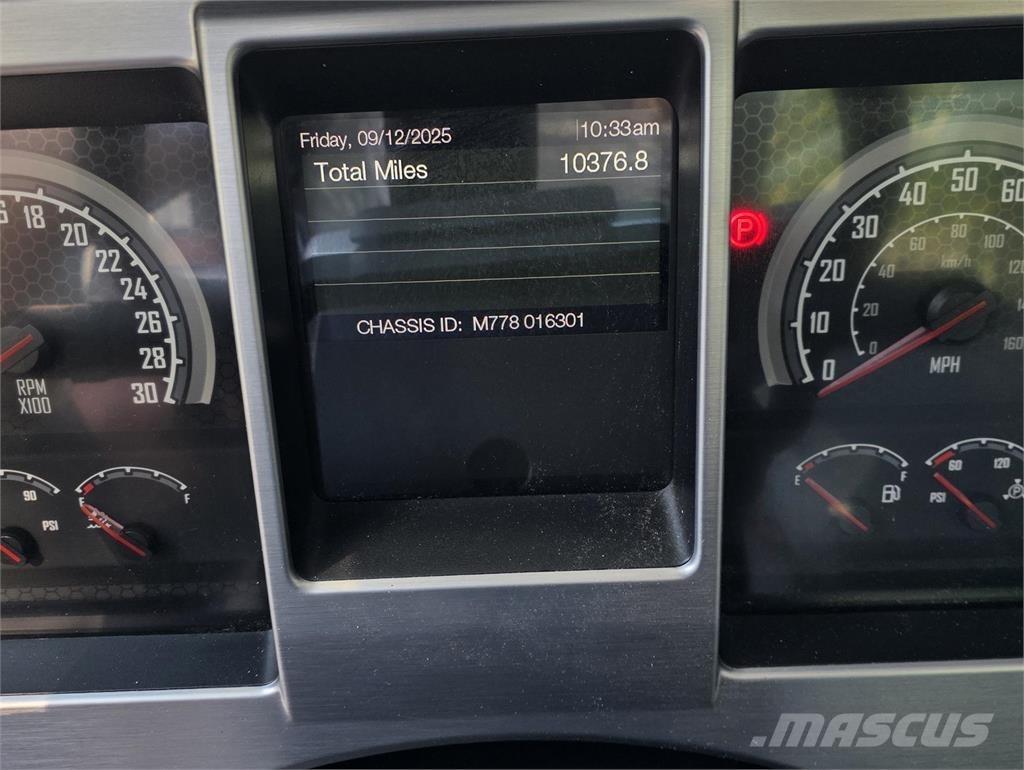 Mack PI64T Motrici e Trattori Stradali