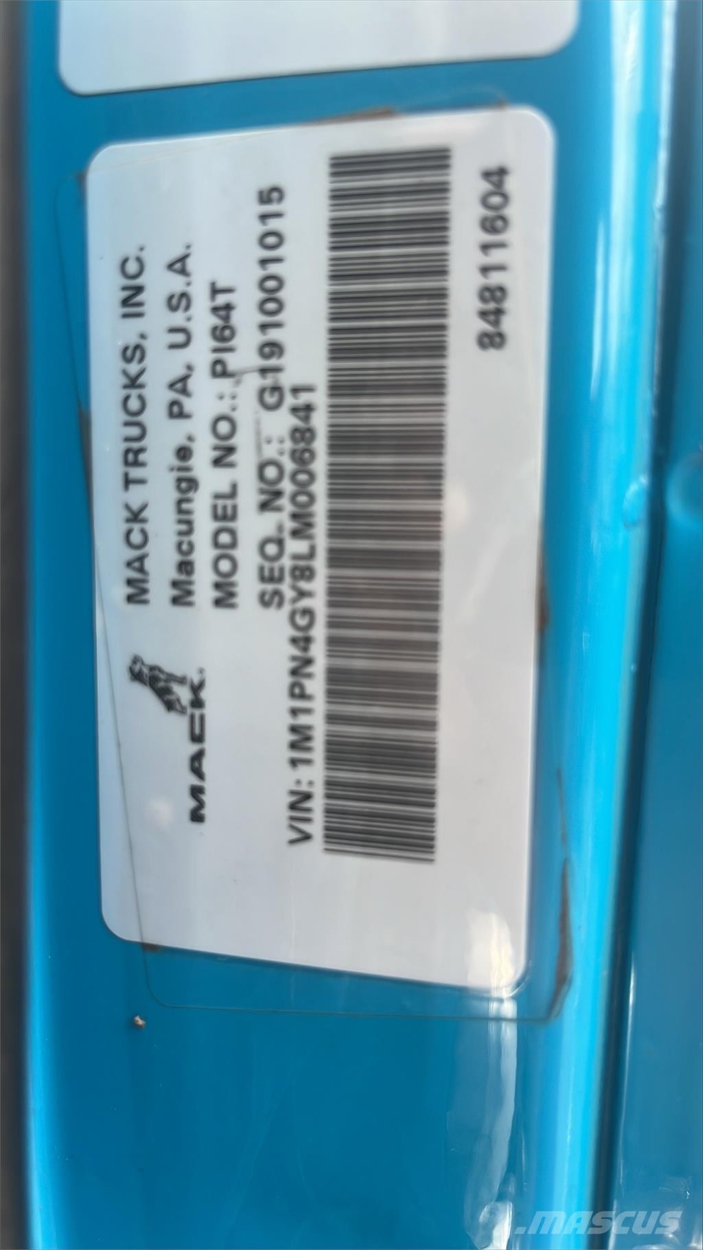 Mack PI64T Motrici e Trattori Stradali