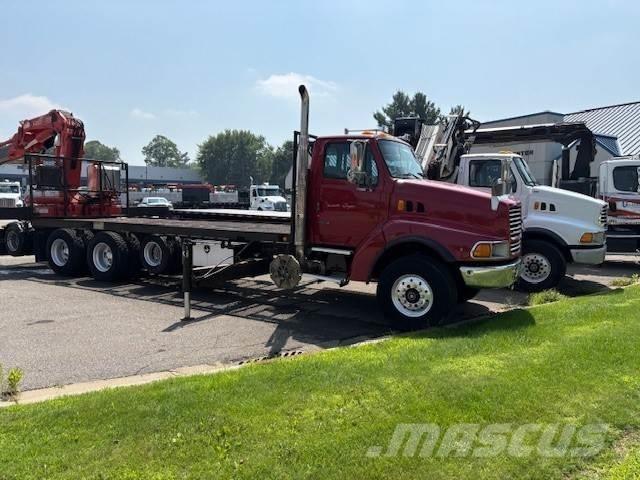 Sterling TRUCK LT9522 Motrici e Trattori Stradali