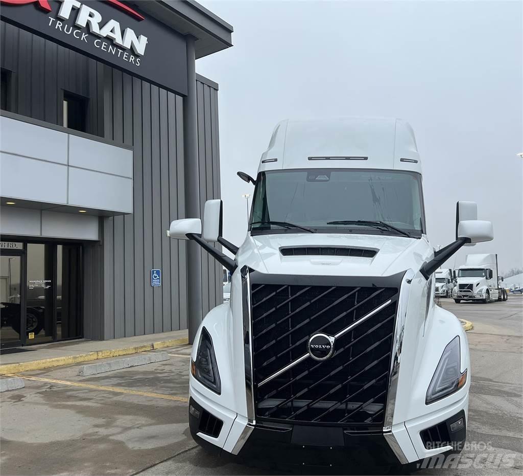 Volvo NEW VNL860 Motrici e Trattori Stradali
