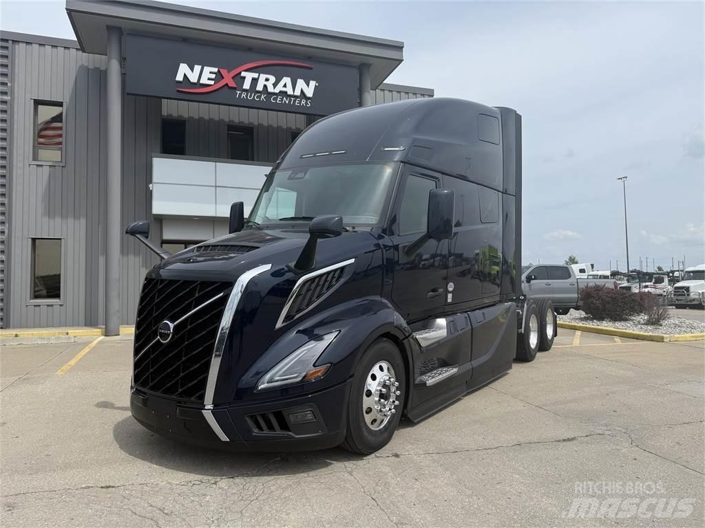Volvo NEW VNL860 Motrici e Trattori Stradali