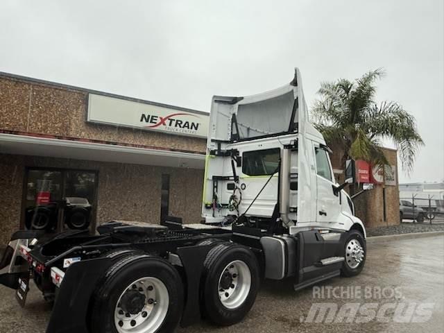 Volvo VNL64T300 Motrici e Trattori Stradali