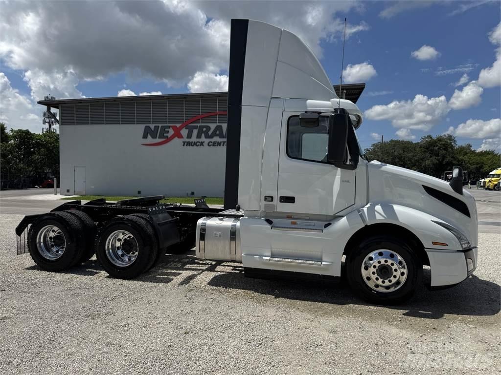 Volvo VNL64T300 Motrici e Trattori Stradali