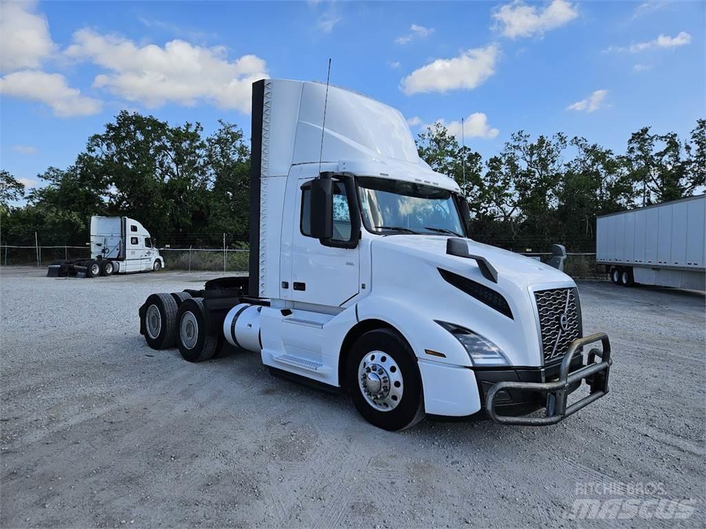 Volvo VNL64T300 Motrici e Trattori Stradali