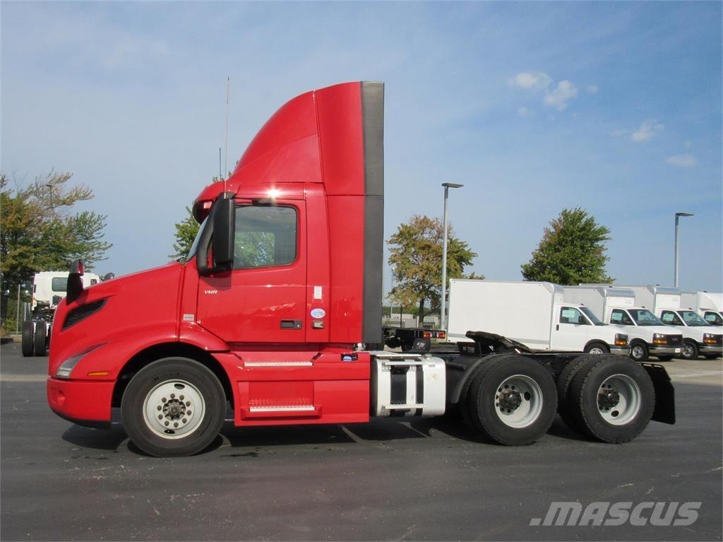 Volvo VNL64T300 Motrici e Trattori Stradali