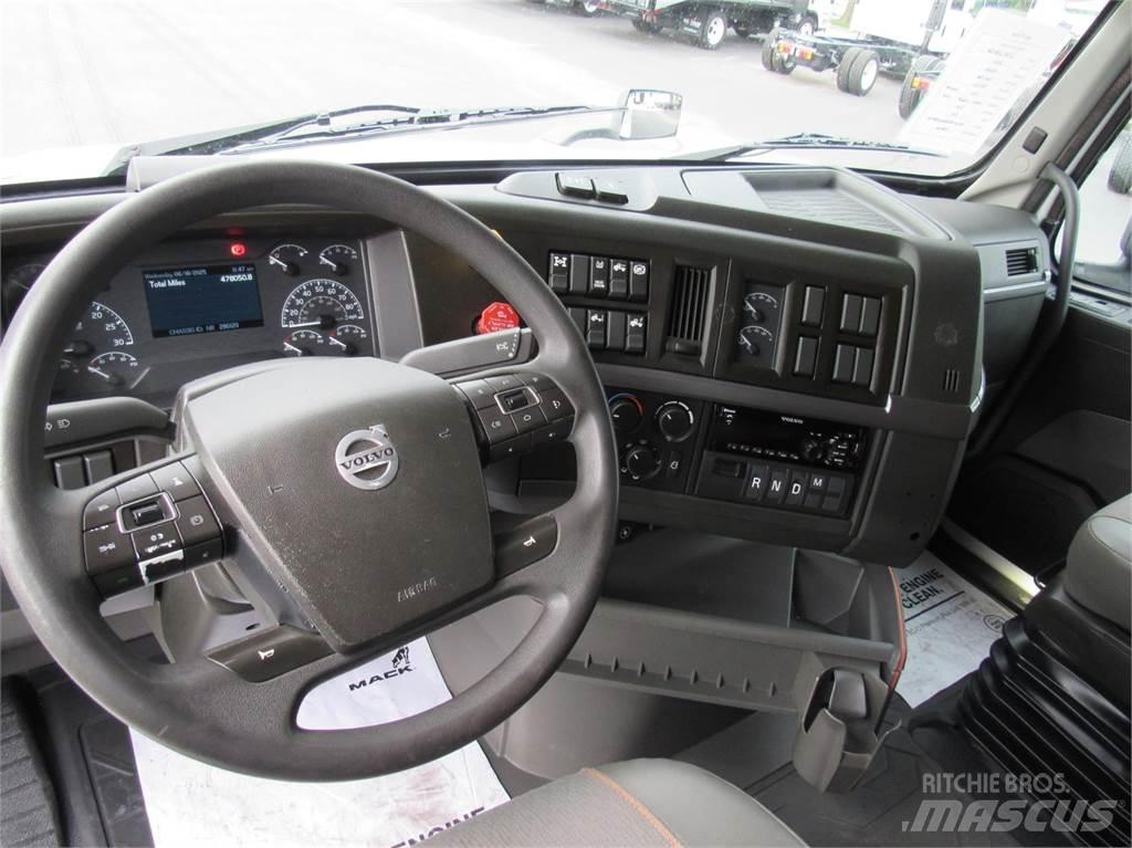Volvo VNL64T760 Motrici e Trattori Stradali