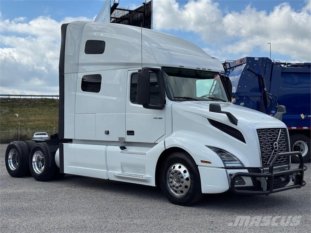 Volvo VNL64T760 Motrici e Trattori Stradali