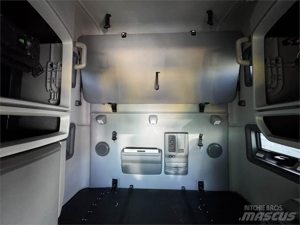 Volvo VNL64T760 Motrici e Trattori Stradali