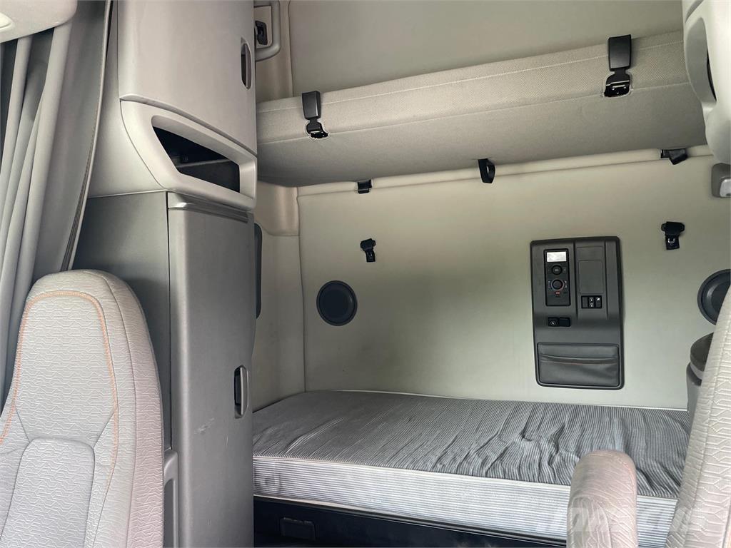 Volvo VNL64T760 Motrici e Trattori Stradali