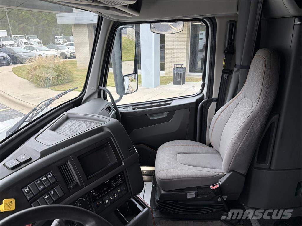 Volvo VNL64T760 Motrici e Trattori Stradali