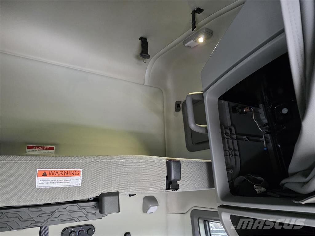 Volvo VNL64T760 Motrici e Trattori Stradali