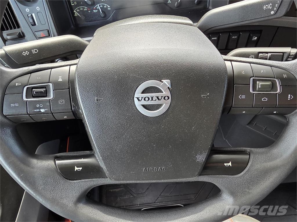 Volvo VNL64T760 Motrici e Trattori Stradali