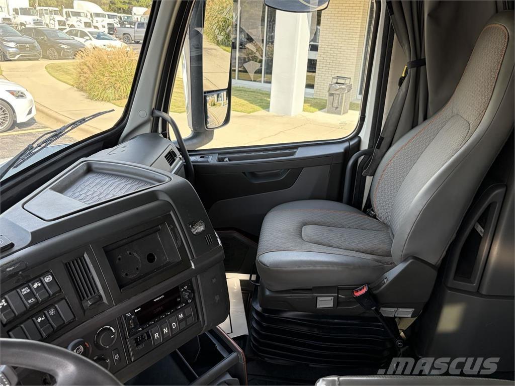 Volvo VNL64T760 Motrici e Trattori Stradali