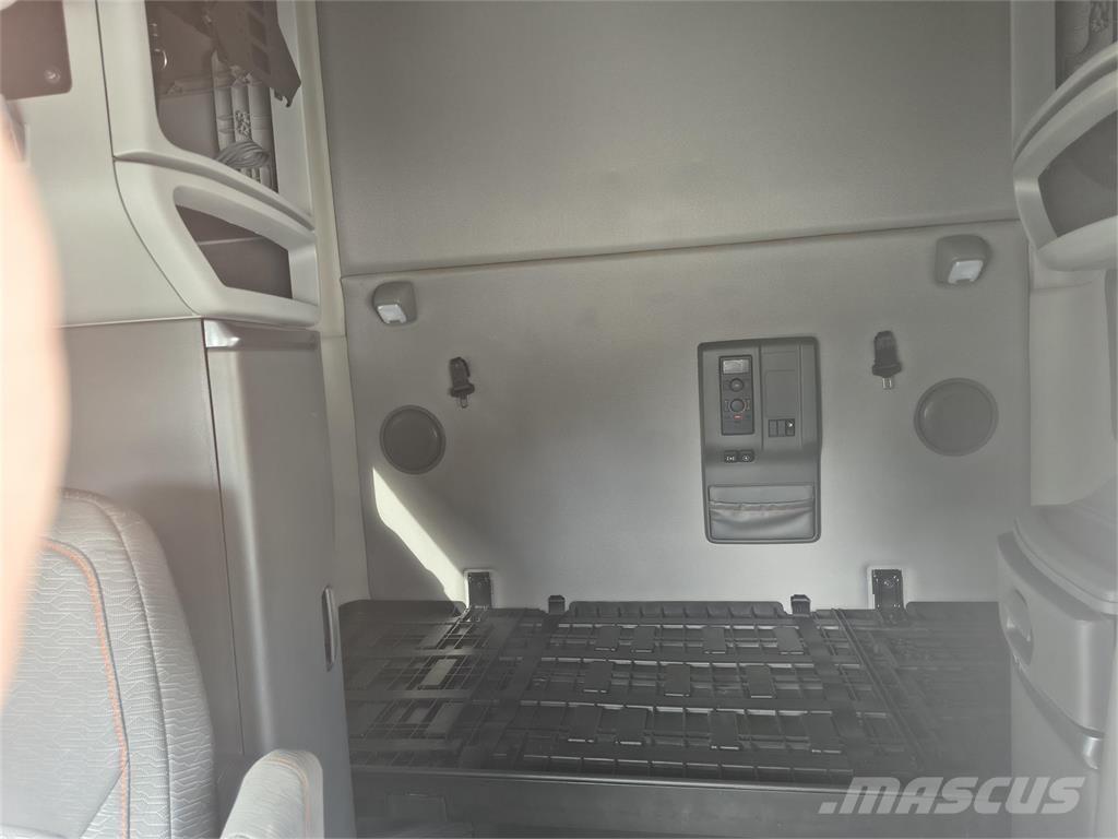 Volvo VNL64T760 Motrici e Trattori Stradali