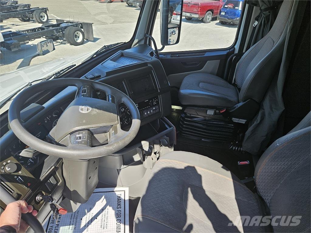 Volvo VNL64T860 Motrici e Trattori Stradali