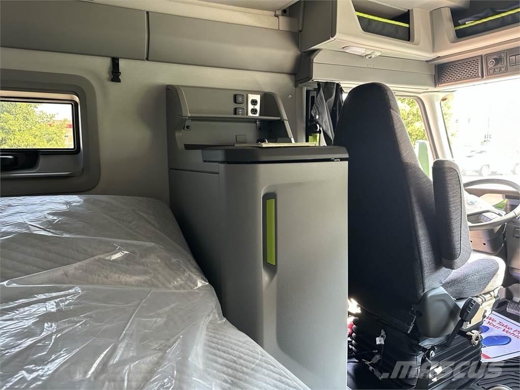 Volvo VNL64T860 Motrici e Trattori Stradali