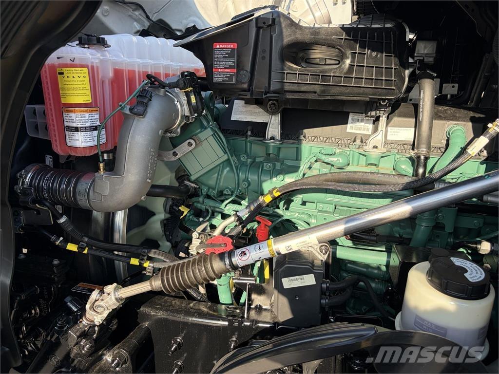 Volvo VNL64T860 Motrici e Trattori Stradali