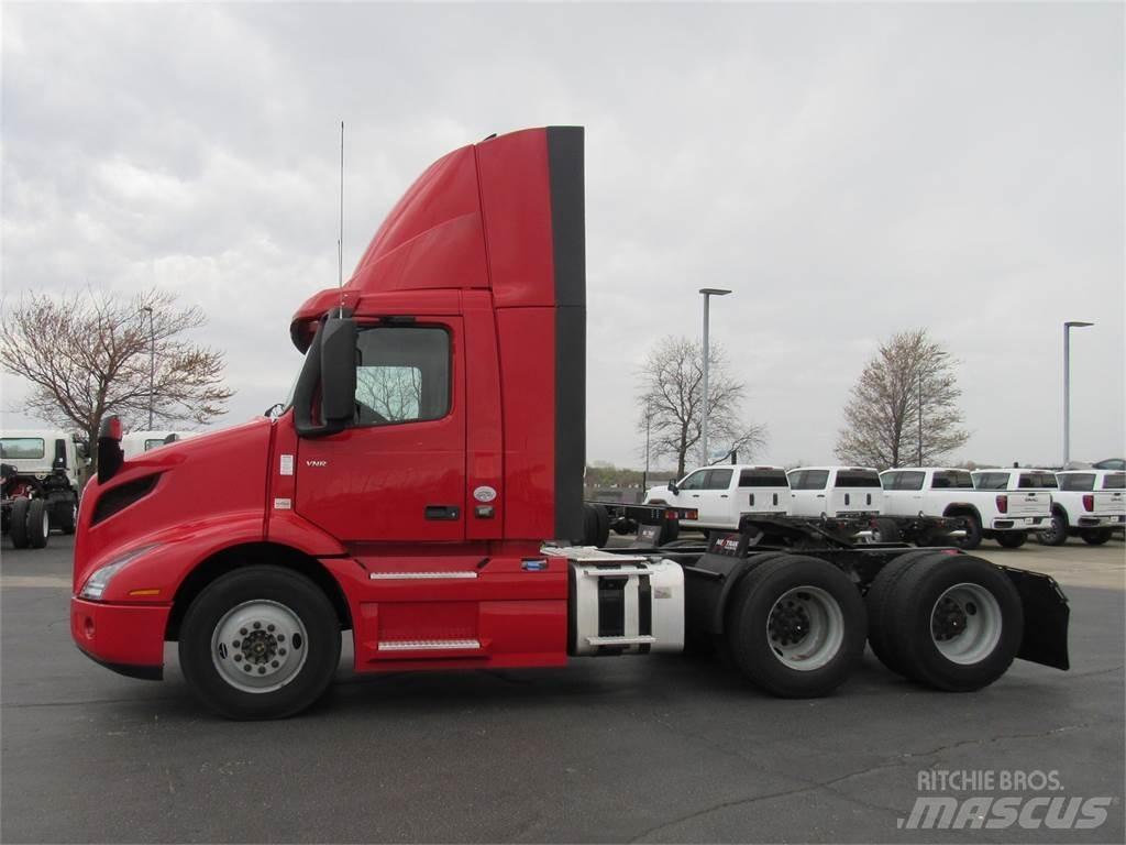 Volvo VNR64T300 Motrici e Trattori Stradali